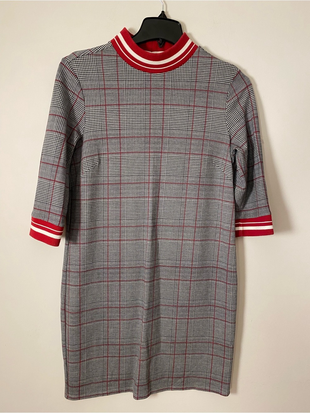 Vintage United Colors Of Benetton Plaid Knit Shift Dress with Red Trim